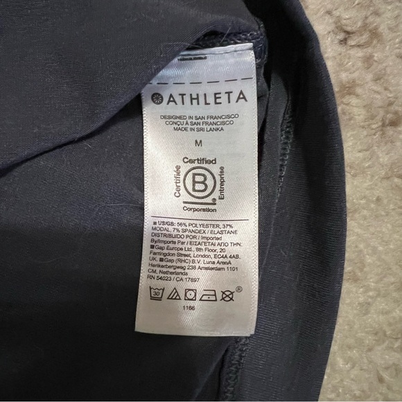 Athleta Essence Explore Tank Granite Gray High Neck Racerback size medium - Picture 8 of 12